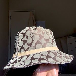 COACH | Genuine Vintage Coach Bucket Hat